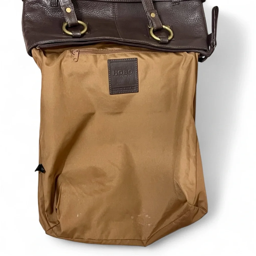 Hobo International Brown Leather Purse tote bag with brass hardware - Picture 7 of 13